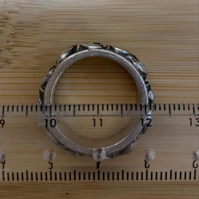 Chrome Hearts(クロムハーツ)のCHROME HEARTS エタニティヴァインバンドリング メンズのアクセサリー(リング(指輪))の商品写真