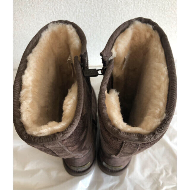 UGG(アグ)の【UGG】アグ　ブーツ　ALBER サイズ6  22.5-23cm レディースの靴/シューズ(ブーツ)の商品写真