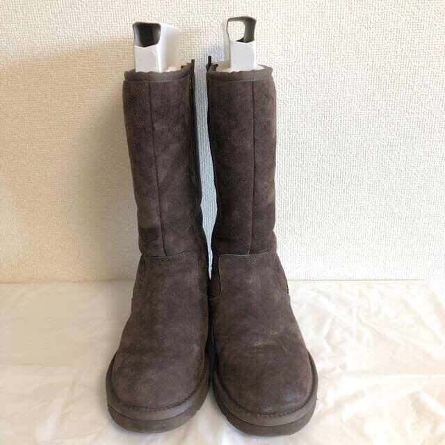 UGG(アグ)の【UGG】アグ　ブーツ　ALBER サイズ6  22.5-23cm レディースの靴/シューズ(ブーツ)の商品写真