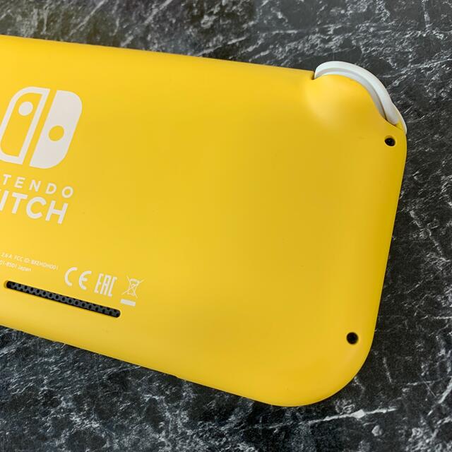 スイッチライト Nintendo Switch  Lite イエロー 6