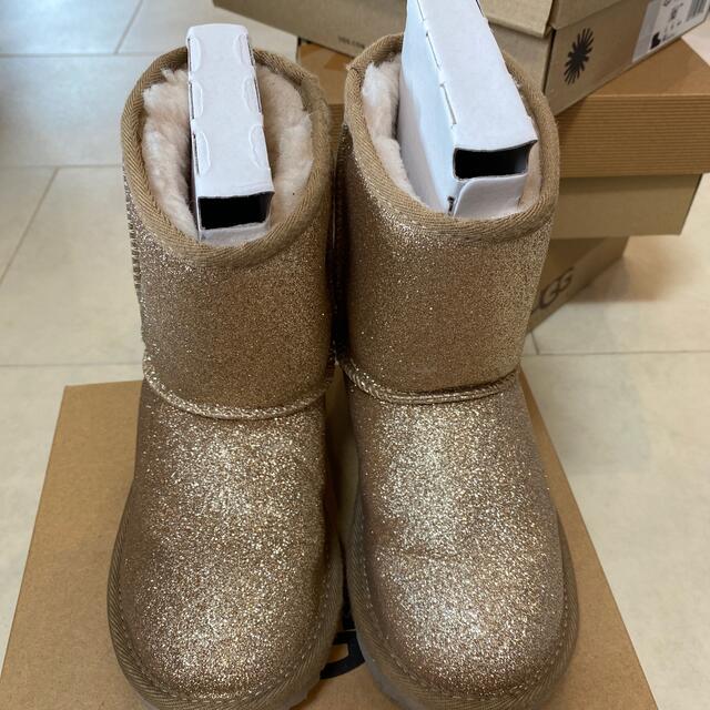 アグ　UGG  キッズ　ムートンブーツ　ゴールド　ラメ　US12  18.5cm