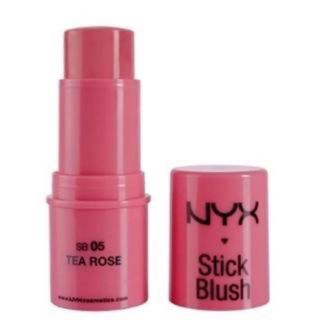 【新品】NYX スティックブラッシュ TEA ROSE(チーク)