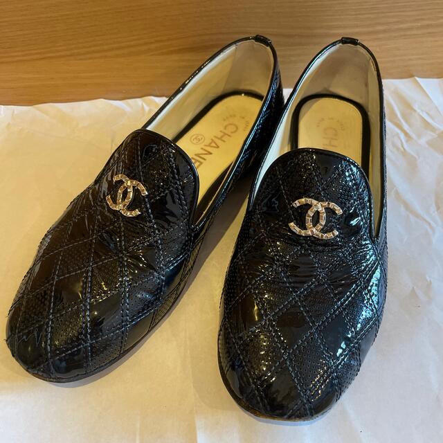 CHANEL(シャネル)の【取り置き品のため購入不可】CHANEL シャネル オペラシューズ  レディースの靴/シューズ(ローファー/革靴)の商品写真