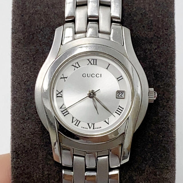 【特別送料無料！】 レディース 腕時計 グッチ 稼働品 シルバー文字盤 5500L 腕時計