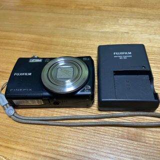 フジフイルム(富士フイルム)のFUJIFILM FINEPIX F100fd(コンパクトデジタルカメラ)