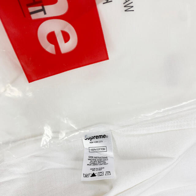 Supreme(シュプリーム)の新品 Supreme Small Box Tシャツ L シュプリーム ホワイト メンズのトップス(Tシャツ/カットソー(半袖/袖なし))の商品写真