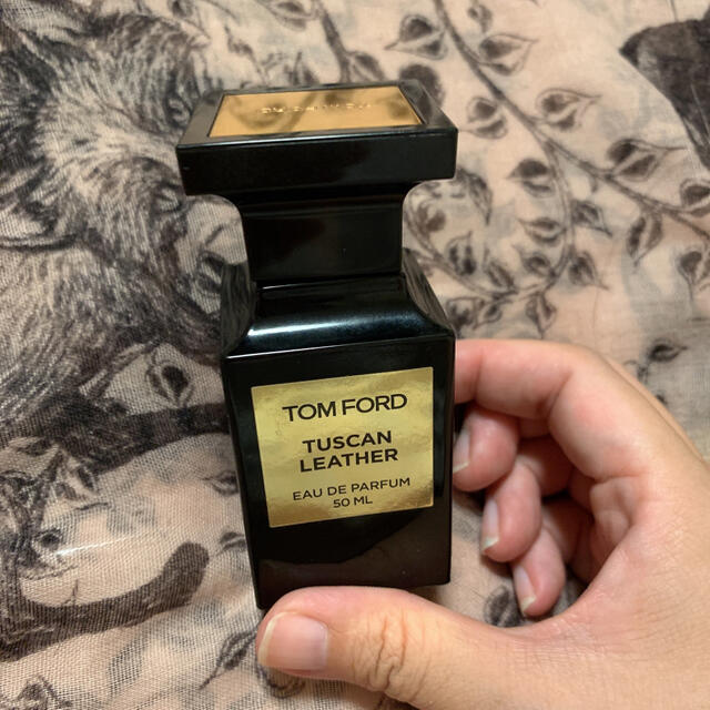 TOM FORD(トムフォード)のTOM FORD TUSCAN LEATHER 空きボトル コスメ/美容の香水(その他)の商品写真