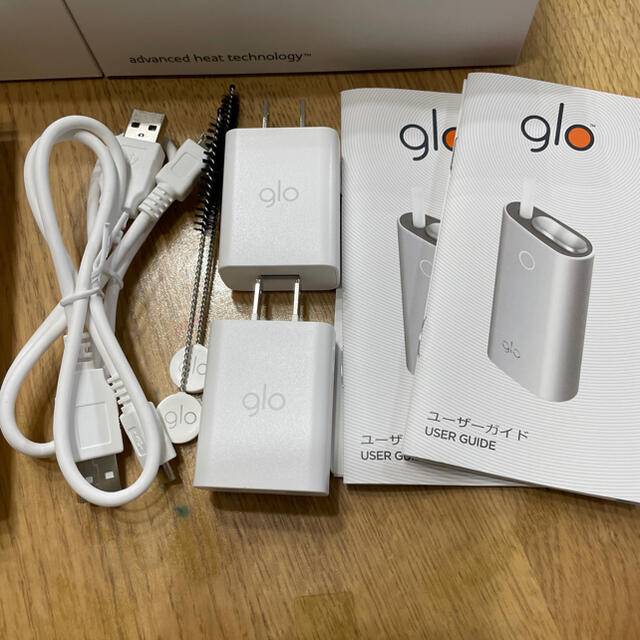 glo(グロー)の新品未使用 グロー シルバー 2セット メンズのファッション小物(タバコグッズ)の商品写真