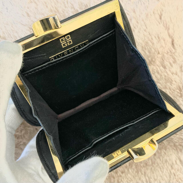 GIVENCHY - ジバンシー がま口 コインケース 財布 オールド GIVENCHY - ジバンシー がま口 コインケース 財布 オールド