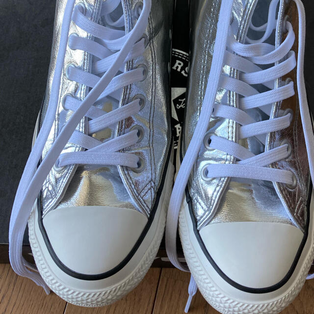 CONVERSE(コンバース)のコンバースチャックテイラー(メタリックシルバー) レディースの靴/シューズ(スニーカー)の商品写真