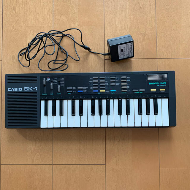 CASIO☆サンプリングキーボード☆SK-1