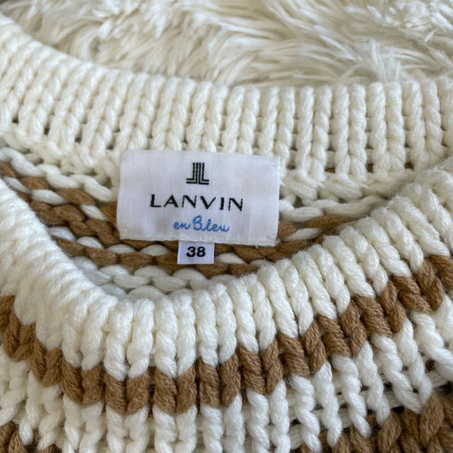 LANVIN en Bleu(ランバンオンブルー)の美品　LANVIN en Bleu  リボンボーダーニット レディースのトップス(ニット/セーター)の商品写真