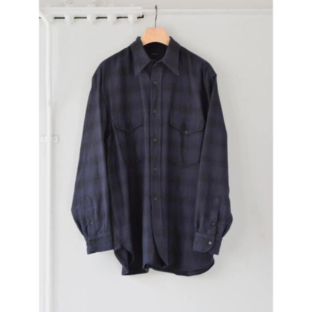 COMOLI(コモリ)のcomoli ウールシルクワークシャツ　21aw サイズ2 メンズのトップス(シャツ)の商品写真