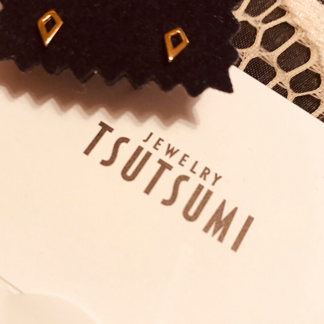 JEWELRY TSUTSUMI(ジュエリーツツミ)のジュエリーツツミ　10k ピアス　　ひし形　ゴールド　イタリアンジュエリー レディースのアクセサリー(ピアス)の商品写真