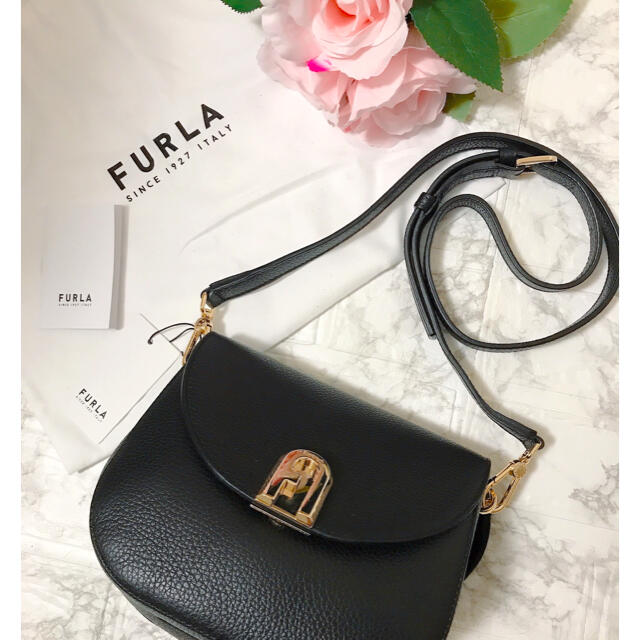 フルラ   FURLA furla ショルダーバッグ　斜めがけ　黒　新品