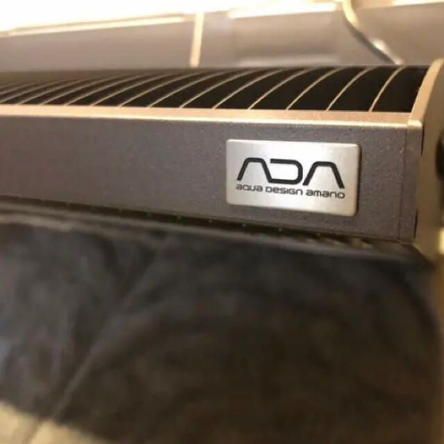 Aqua Design Amano(アクアデザインアマノ)のソーラーRGB シェード付き その他のペット用品(アクアリウム)の商品写真