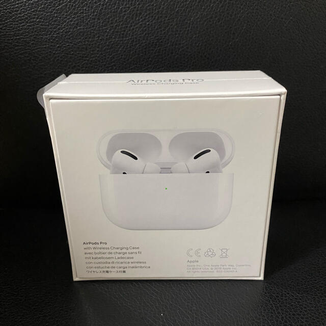 Apple(アップル)の【新品 未開封】Apple AirPods Pro MWP22J/A スマホ/家電/カメラのオーディオ機器(ヘッドフォン/イヤフォン)の商品写真