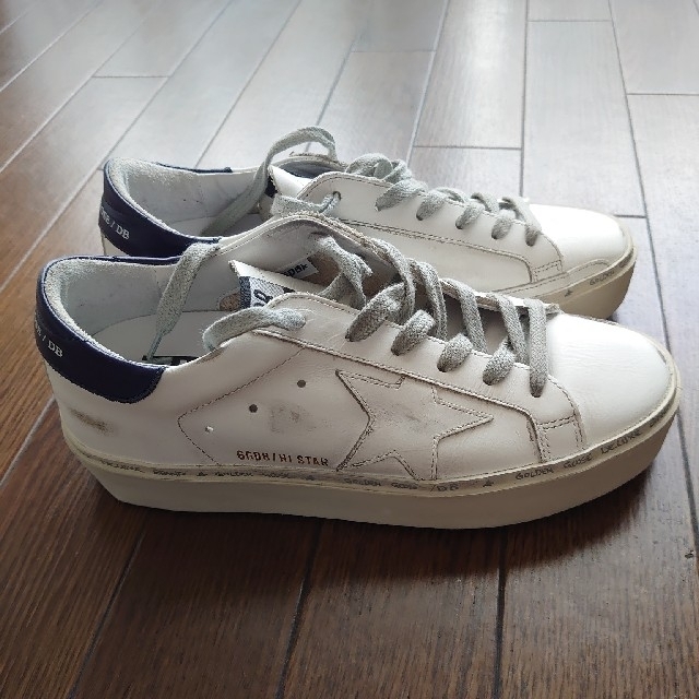 DEUXIEME CLASSE(ドゥーズィエムクラス)のGOLDEN GOOSE WHITE SNEAKERS　 レディースの靴/シューズ(スニーカー)の商品写真