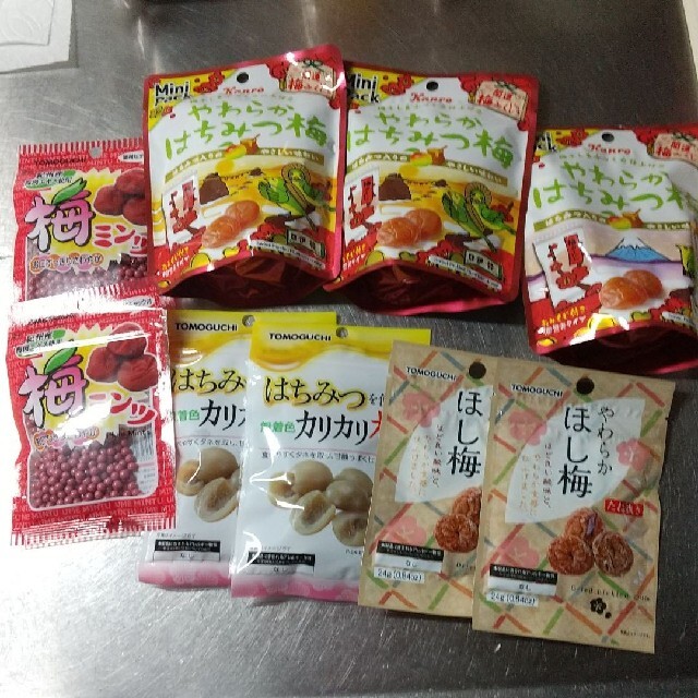 お得梅干しセット 食品/飲料/酒の加工食品(漬物)の商品写真