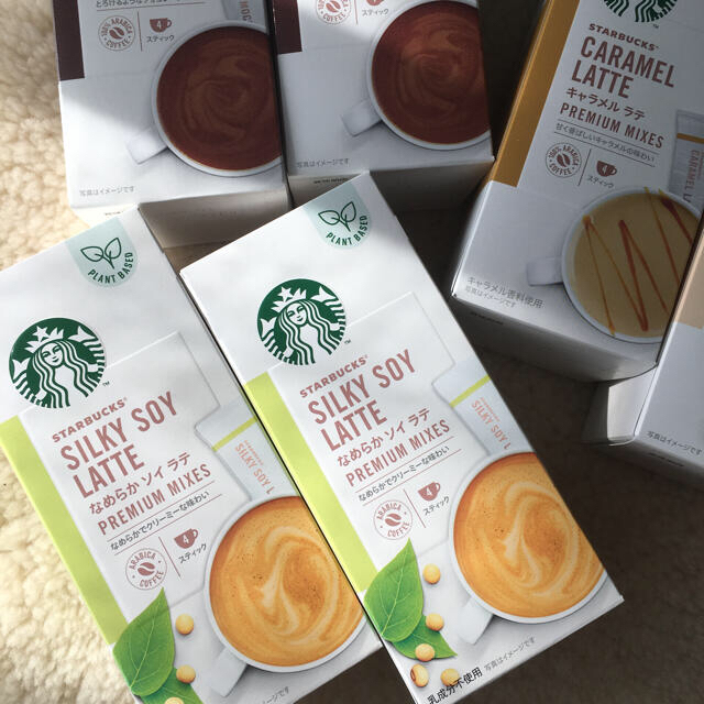 Starbucks Coffee(スターバックスコーヒー)のスターバックススティックカフェラテ他〈キャラメルラテ・ソイラテ・カフェモカ〉 食品/飲料/酒の飲料(コーヒー)の商品写真