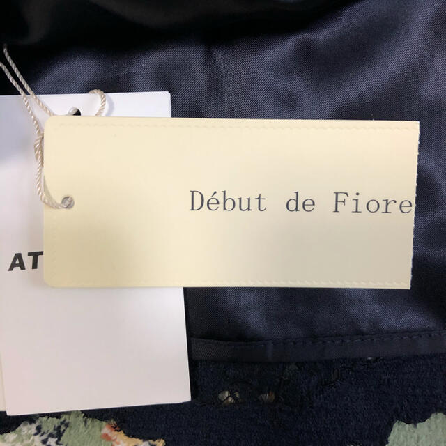 Debut de Fiore(デビュードフィオレ)のデビュードフィオレワンピース　新品タグ付き レディースのワンピース(ひざ丈ワンピース)の商品写真