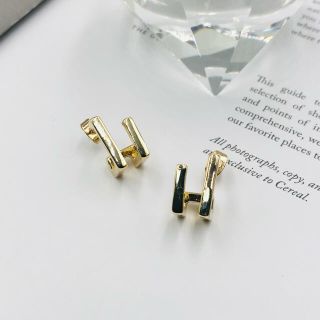 イエナ(IENA)の303◇New スクエア ダブルライン ミニ フープピアス ゴールド (ピアス)