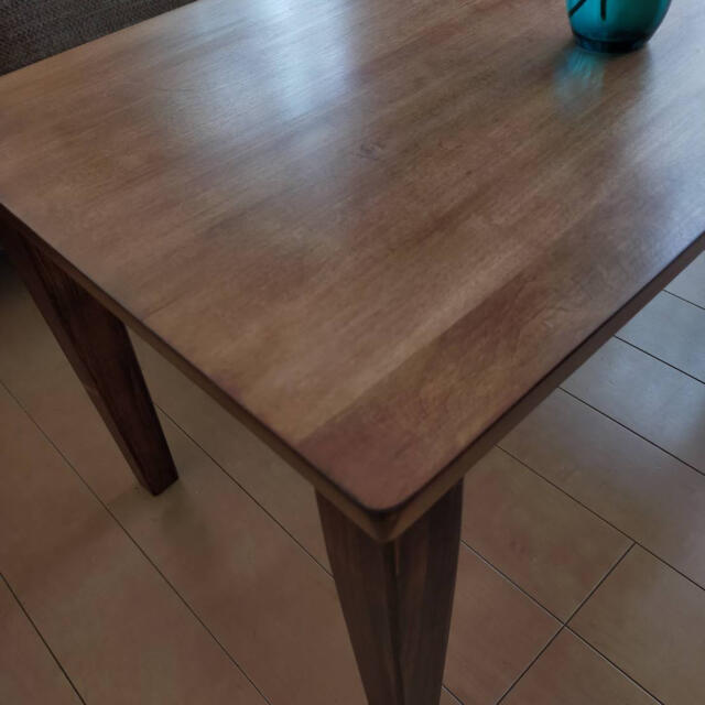木製サイドテーブル、ローテーブル 1