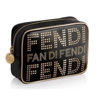 フェンディ(FENDI)のフェンディ ロゴ入ブラックポーチ レア(ポーチ)