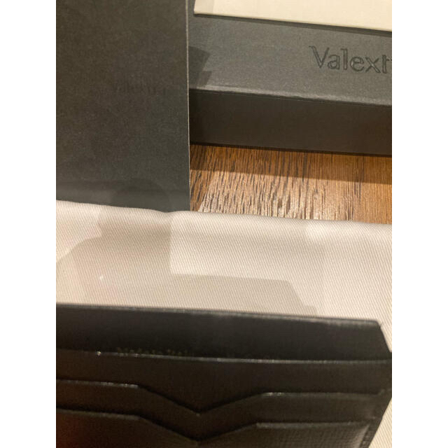 Valextra(ヴァレクストラ)のヴァレクストラ　カードケース レディースのファッション小物(名刺入れ/定期入れ)の商品写真
