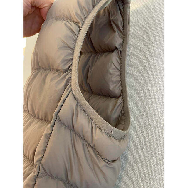 MUJI (無印良品)(ムジルシリョウヒン)の無印良品　ダウンベスト　S レディースのジャケット/アウター(ダウンベスト)の商品写真