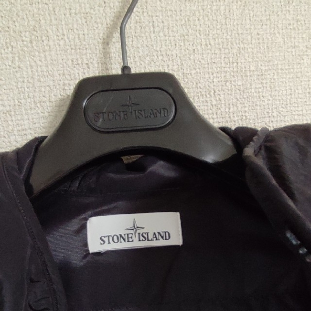 STONE ISLAND(ストーンアイランド)のストーンアイランド 付属ハンガーつき メンズのジャケット/アウター(ダウンジャケット)の商品写真