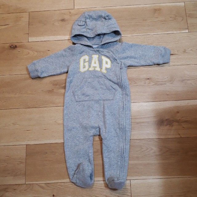 babyGAP(ベビーギャップ)のbabygap　足つきアウター キッズ/ベビー/マタニティのベビー服(~85cm)(カバーオール)の商品写真