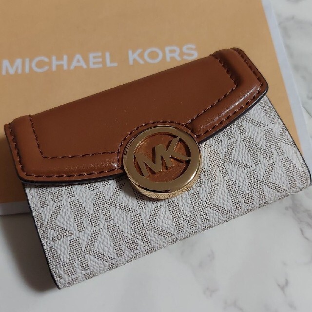 Michael Kors(マイケルコース)のMICHAEL KORS キーケース レディースのファッション小物(キーケース)の商品写真
