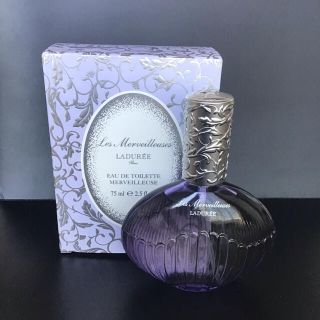 レメルヴェイユーズラデュレ(Les Merveilleuses LADUREE)の新品未使用レ・メルヴェイユーズラデュレ　オードトワレ　メルヴェイユーズ75ml(香水(女性用))