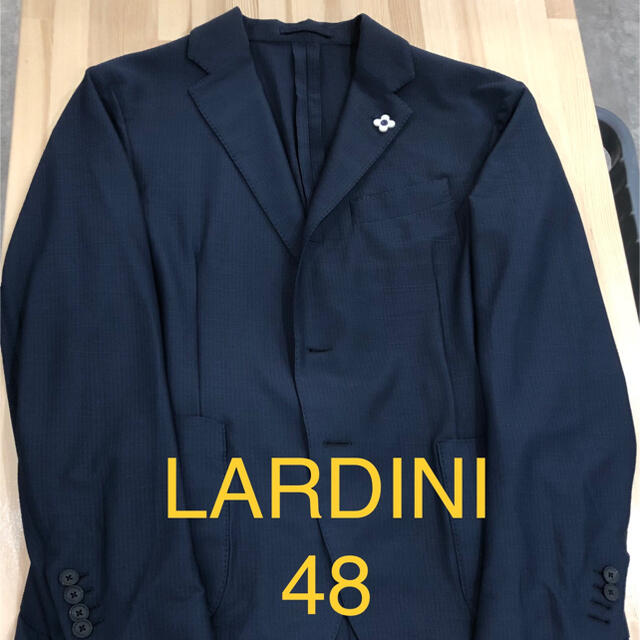 新品、未使用 LARDINI easy wear パッカブルスーツ