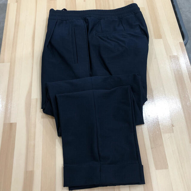 新品、未使用 LARDINI easy wear パッカブルスーツ メンズのスーツ(セットアップ)の商品写真