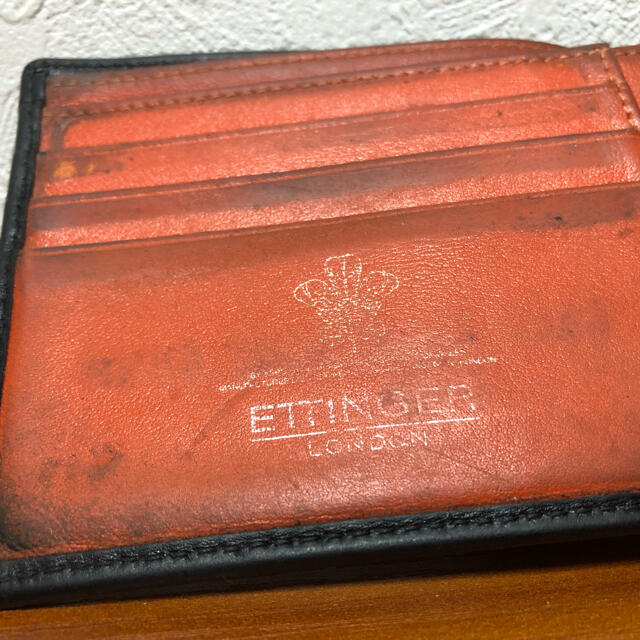 エッティンガー　二つ折り財布 メンズのファッション小物(折り財布)の商品写真
