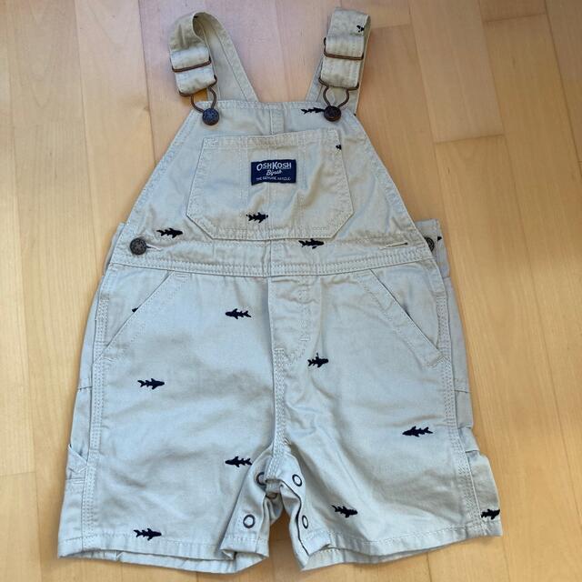 OshKosh(オシュコシュ)の赤ちゃんオーバーオール　90サイズ　OSHKOSH キッズ/ベビー/マタニティのキッズ服男の子用(90cm~)(パンツ/スパッツ)の商品写真