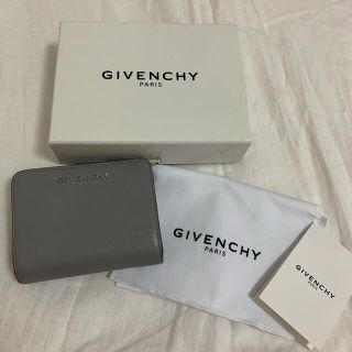 ジバンシィ(GIVENCHY)のGIVENCHY 折りたたみ財布(財布)