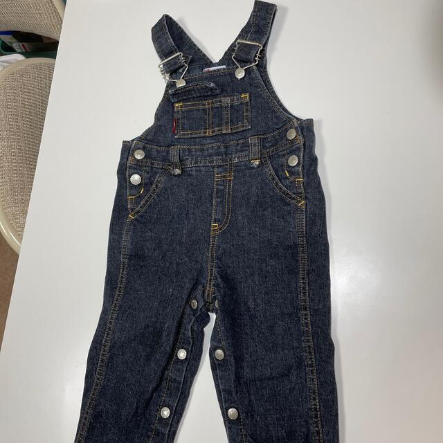 Levi's(リーバイス)の子ども服 デニムオーバーオール キッズ/ベビー/マタニティのベビー服(~85cm)(その他)の商品写真