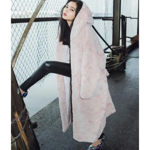 SPIRAL GIRL(スパイラルガール)のSPIRALGIRL  ビックファーコート pink sale レディースのジャケット/アウター(毛皮/ファーコート)の商品写真