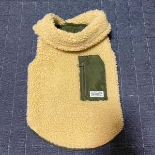 パタゴニア(patagonia)のマンダリンブラザーズ　ボア　ベスト　カーキ　XL(犬)