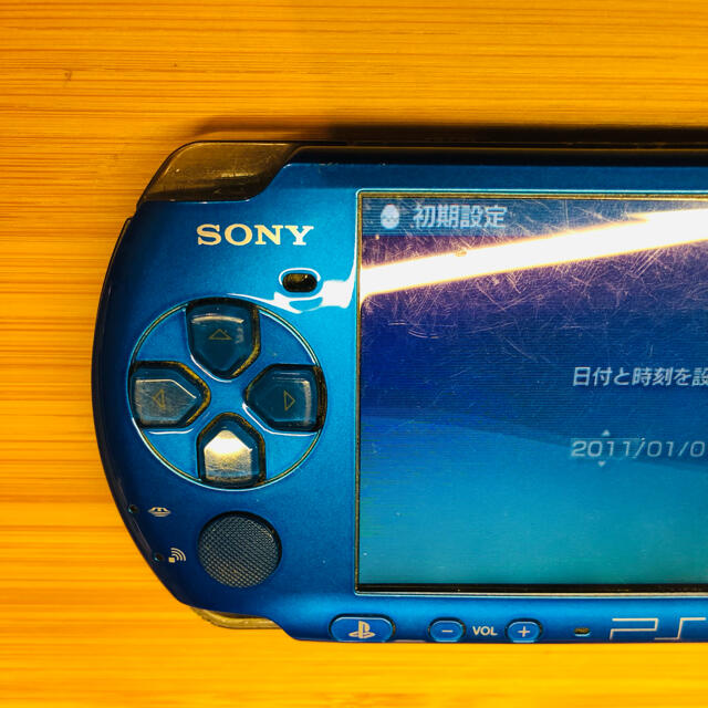 SONY(ソニー)のpsp 3000 ブルー　ジャンク　通電確認済　ボタン確認済 エンタメ/ホビーのゲームソフト/ゲーム機本体(携帯用ゲーム機本体)の商品写真