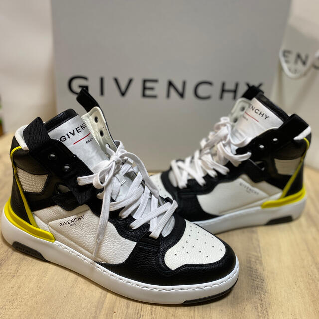 GIVENCHY ハイカット　スニーカー　ジバンシー | フリマアプリ ラクマ