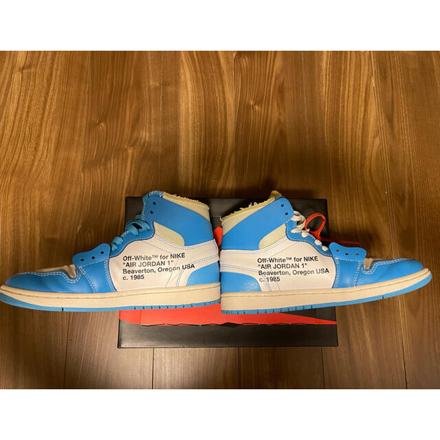 NIKE(ナイキ)の26cm Off White ジョーダン Jordan 1 UNC オフホワイト メンズの靴/シューズ(スニーカー)の商品写真