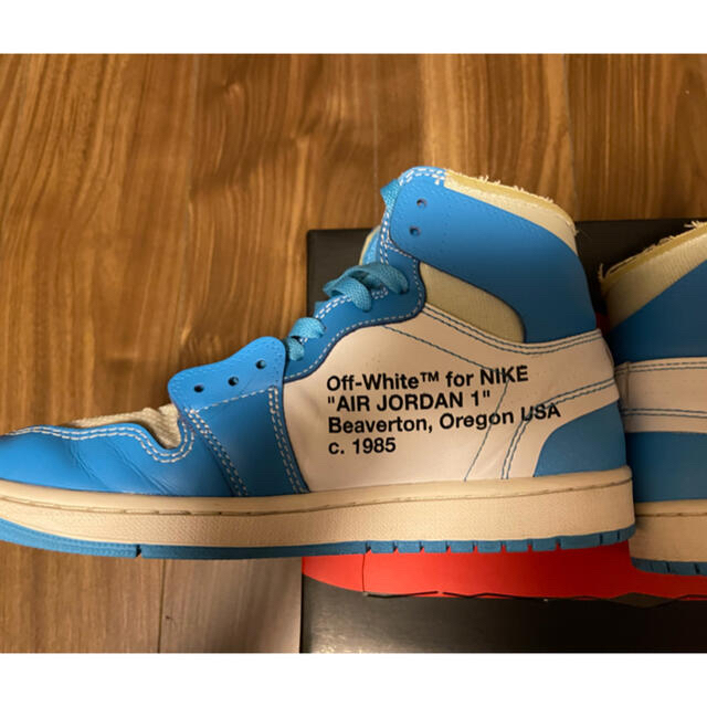 NIKE(ナイキ)の26cm Off White ジョーダン Jordan 1 UNC オフホワイト メンズの靴/シューズ(スニーカー)の商品写真