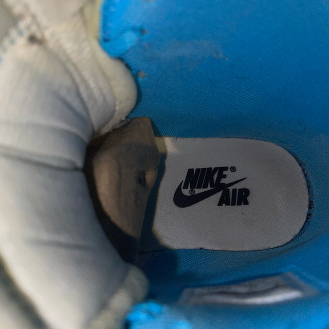 NIKE(ナイキ)の26cm Off White ジョーダン Jordan 1 UNC オフホワイト メンズの靴/シューズ(スニーカー)の商品写真