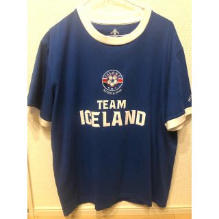 アイスバーグ(ICEBERG)の貴重 TEAM ISLAND サッカーアイスランド代表 HENSON Tシャツ (Tシャツ/カットソー(半袖/袖なし))