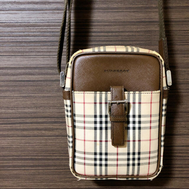 BURBERRY(バーバリー)のBurberry ノバチェック ショルダーバッグ レディースのバッグ(ショルダーバッグ)の商品写真