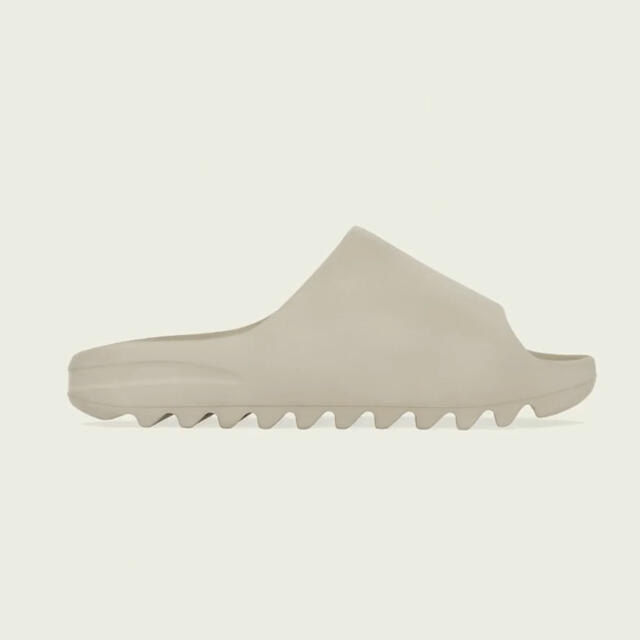 adidas(アディダス)の【最安値未使用】yeezy slide pure 24.cm adidas メンズの靴/シューズ(サンダル)の商品写真